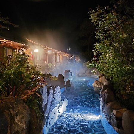 Termas De Папальякта Екстер'єр фото The thermal hot springs of Baños