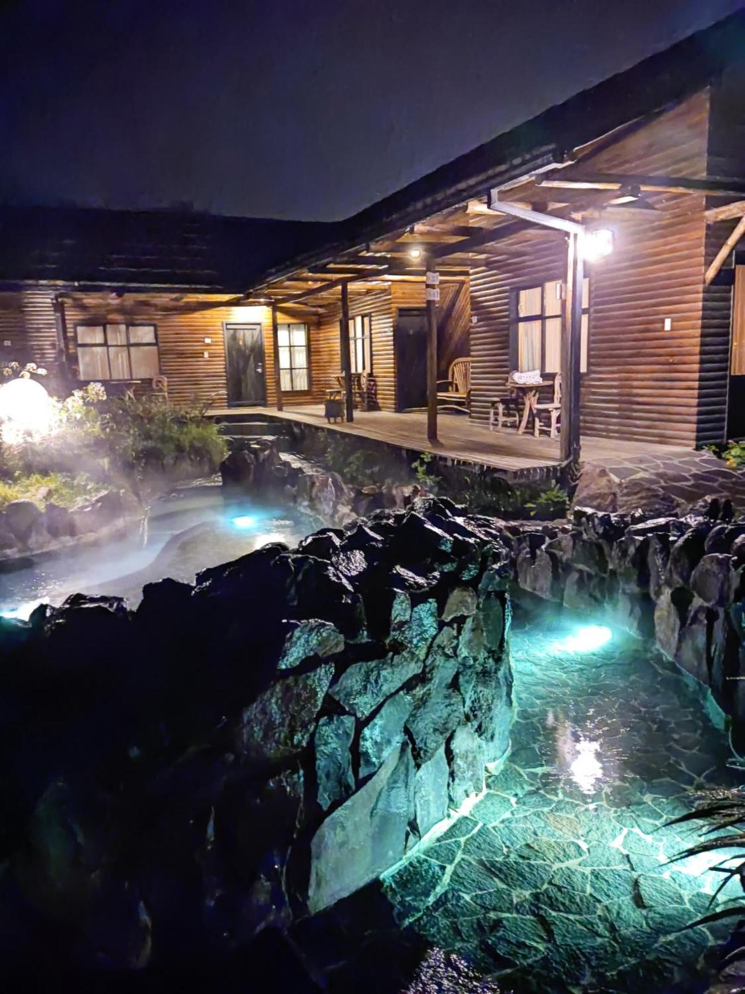 Termas De Папальякта Екстер'єр фото A hot spring in Taiwan