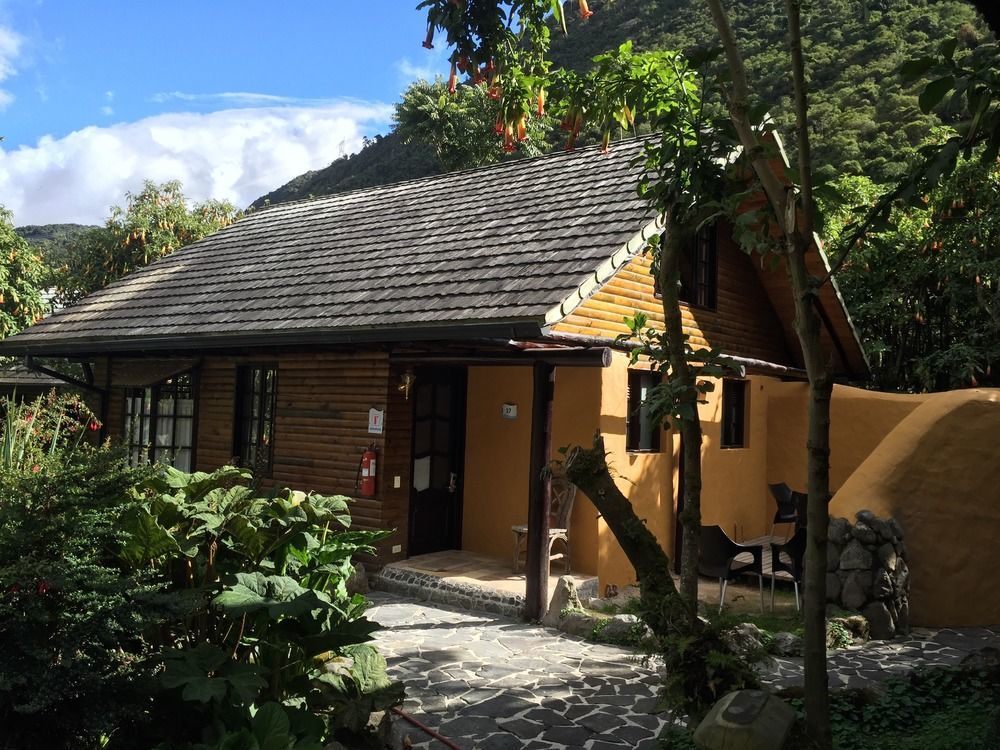 Termas De Папальякта Екстер'єр фото The house of the writer in the village of Viduše